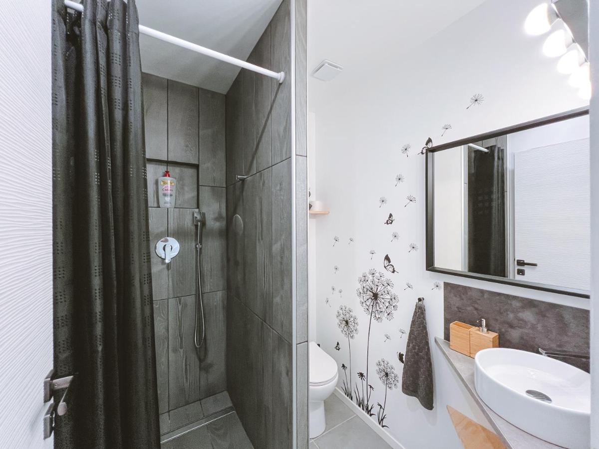 Sky - Gite Meuble & Confort Drome - Ecolodgite Laveyron Luaran gambar