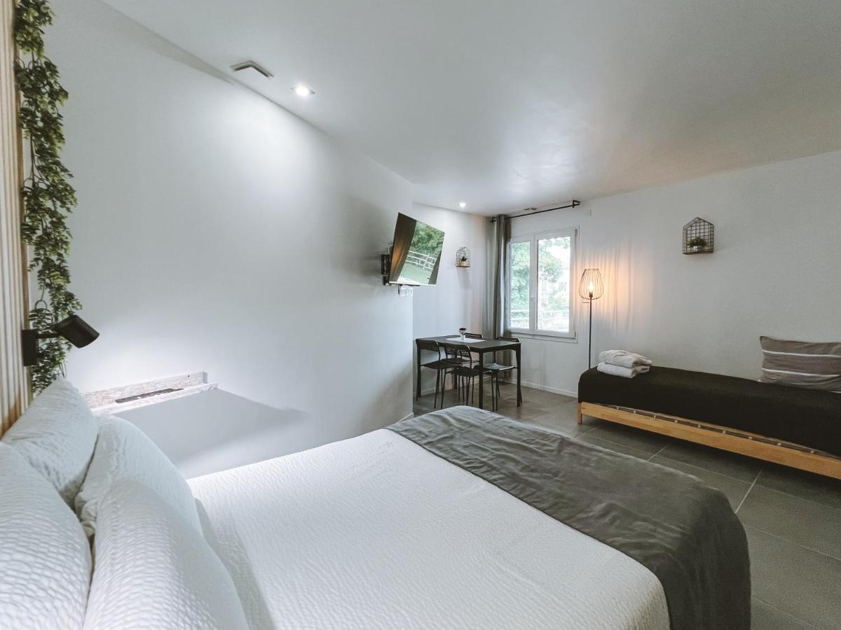 Sky - Gite Meuble & Confort Drome - Ecolodgite Laveyron Luaran gambar